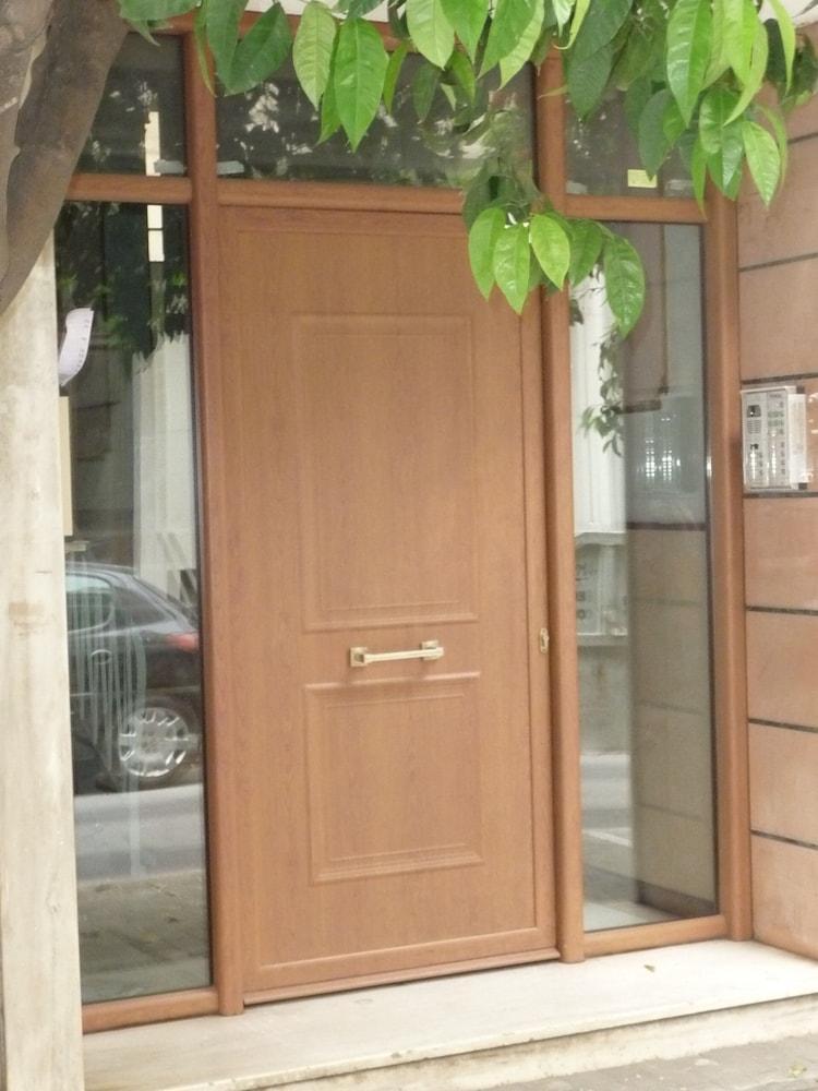 Cozy And Bright 2Bd Apartment In Kolonaki Atene Esterno foto
